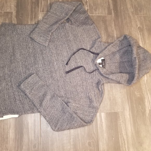 J. Crew | Pullover Hoodie - Picture 5 of 6